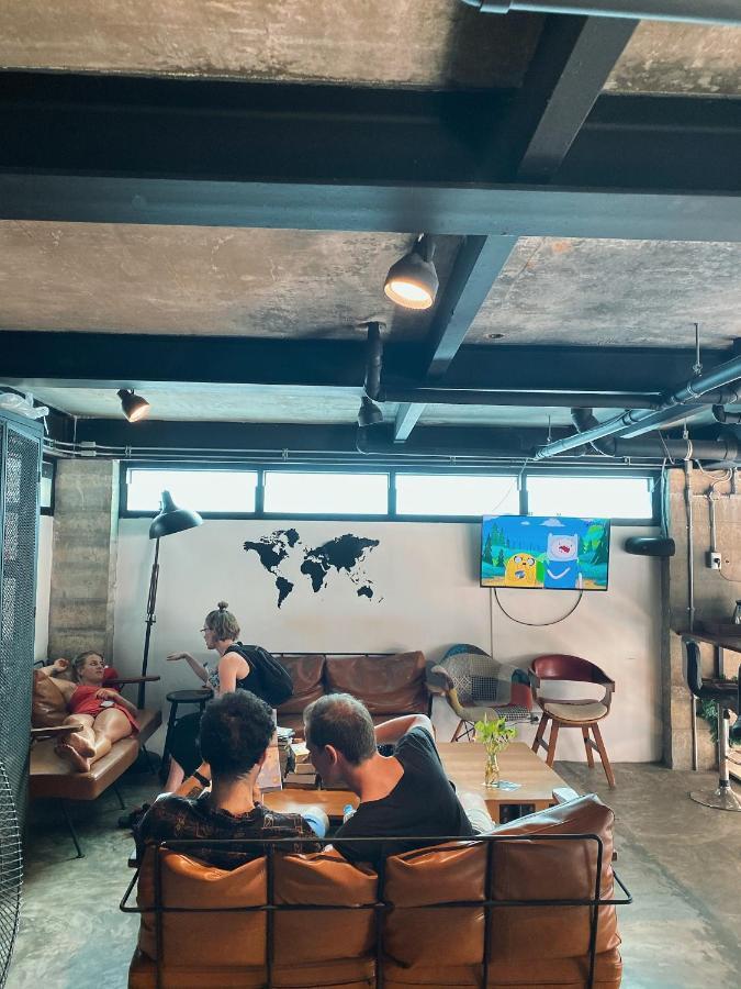 Indie Hostel - Тау Экстерьер фото